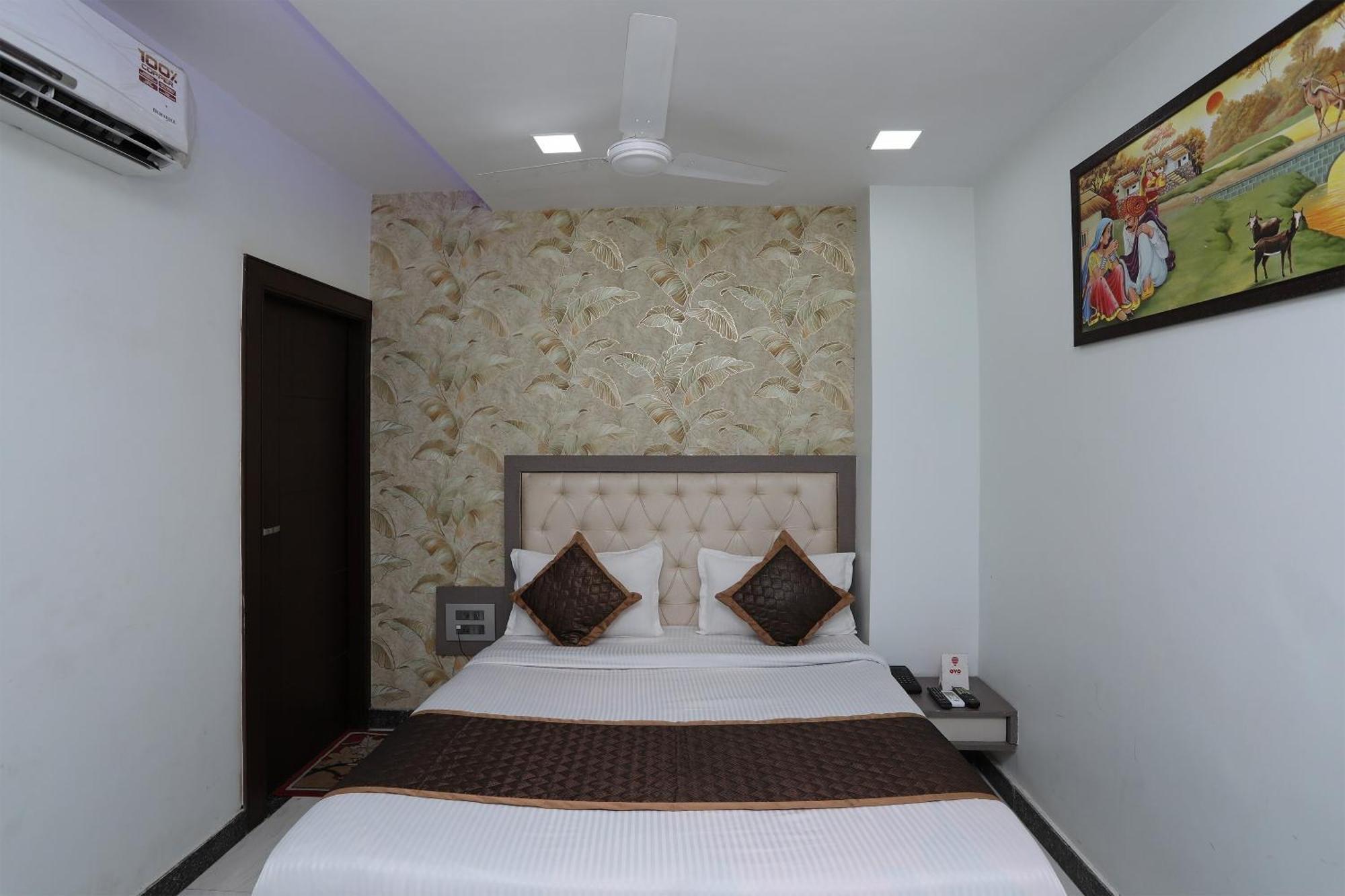 אגרה Oyo Hotel Vaishnavi Heritage Inn מראה חיצוני תמונה